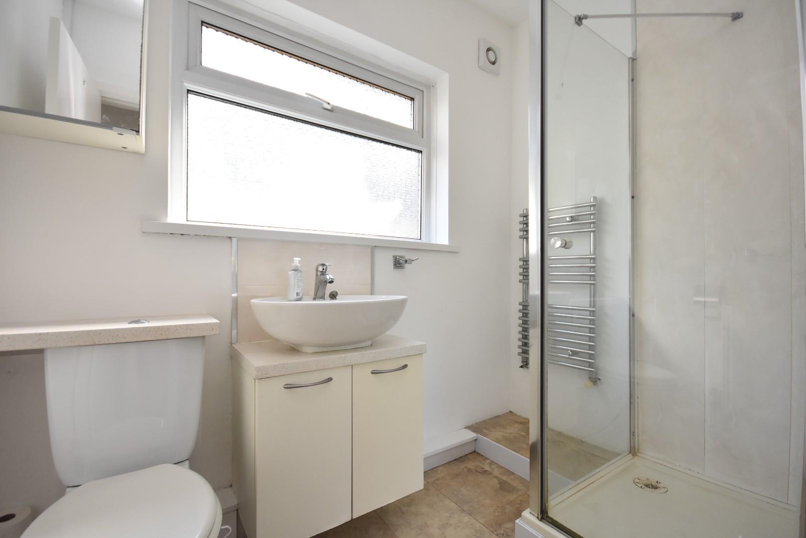 11 Longmeadow Drive, Dinas Powys, CF64 4TA